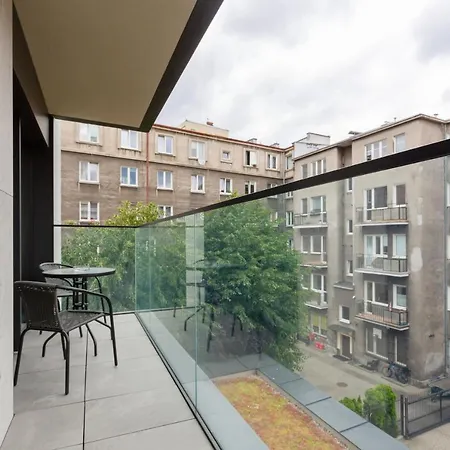 Moderna Luxury With Parking In By Renters Gdynia