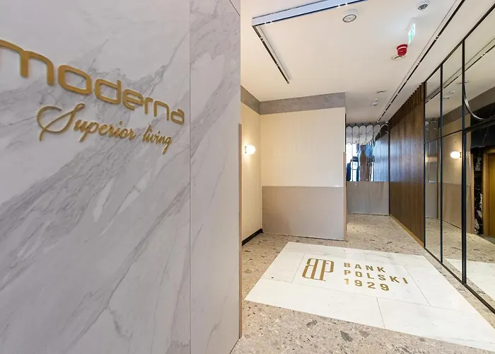 Moderna Luxury With Parking In By Renters Appartement