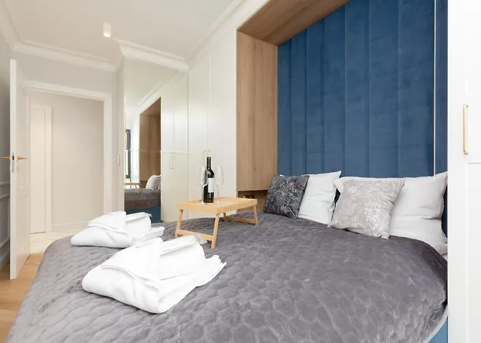 Appartement Moderna Luxury With Parking In By Renters Gdynia